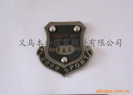 義烏 服裝輔料之都的璀璨明珠——洗滌標(biāo)、商標(biāo)等產(chǎn)品全覽