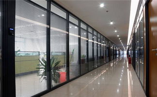 西平單玻玻璃隔斷 以行業領先品質，開啟高隔間塑膠零配件促銷盛典